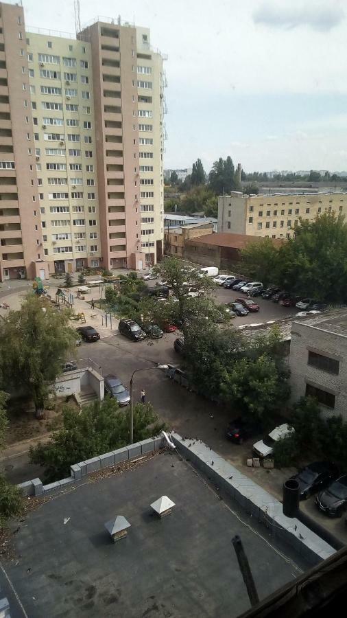 Квартира Рядом Севастопольская Площадь,Добробут,Жуляны Kijev Kültér fotó