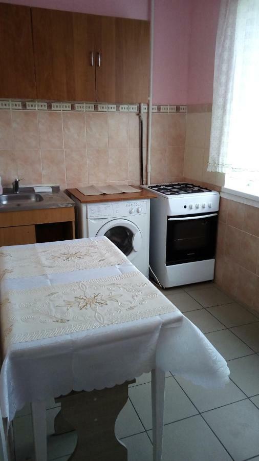 Квартира Рядом Севастопольская Площадь,Добробут,Жуляны Kijev Kültér fotó